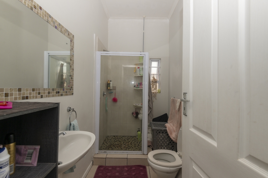 5 Bedroom Property for Sale in Country Club Western Cape